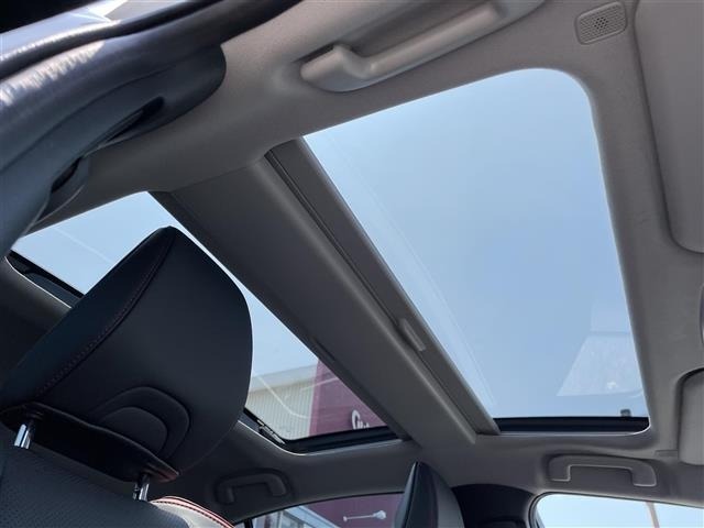 Toyota PRIUS 2024 8272465-18