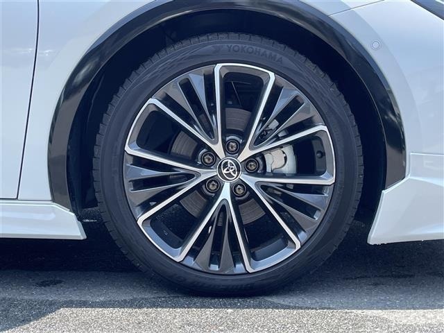 Toyota PRIUS 2024 8272465-9