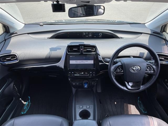 Toyota PRIUS 2021 8272466-15