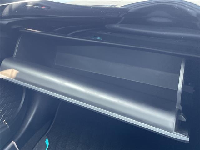 Toyota PRIUS 2021 8272466-2