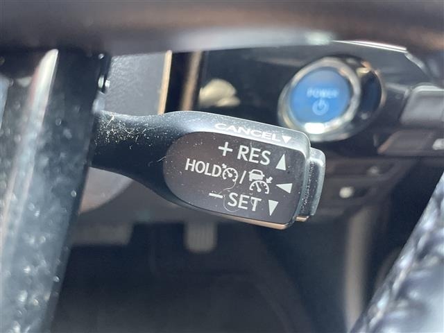 Toyota PRIUS 2021 8272466-7