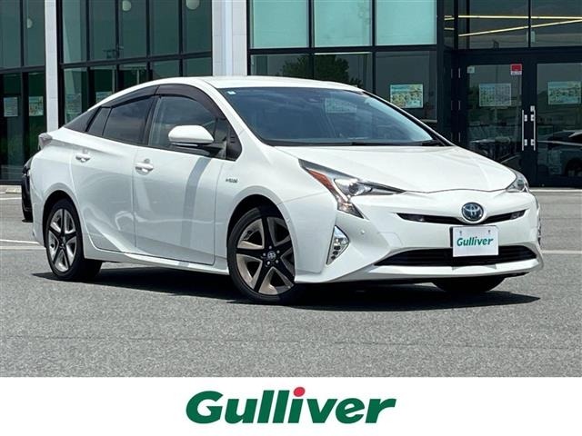Toyota PRIUS 2016 8272467-0