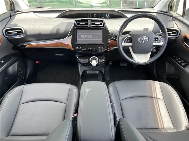 Toyota PRIUS 2016 8272467-14