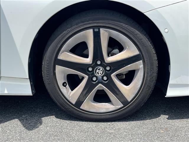 Toyota PRIUS 2016 8272467-20