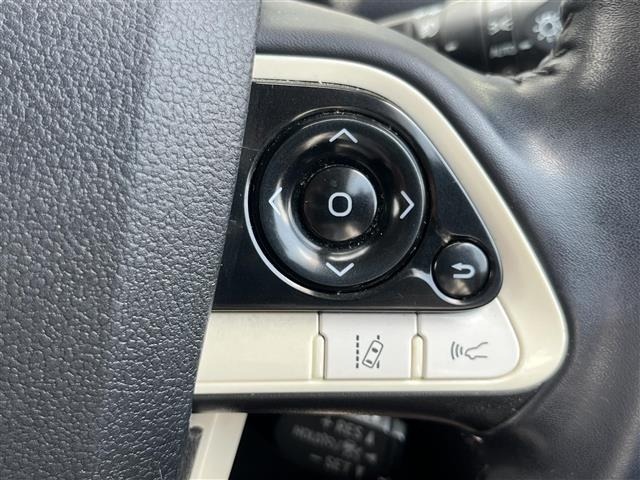 Toyota PRIUS 2016 8272467-3