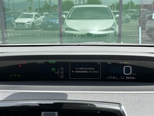 Toyota PRIUS 2016 8272467-6
