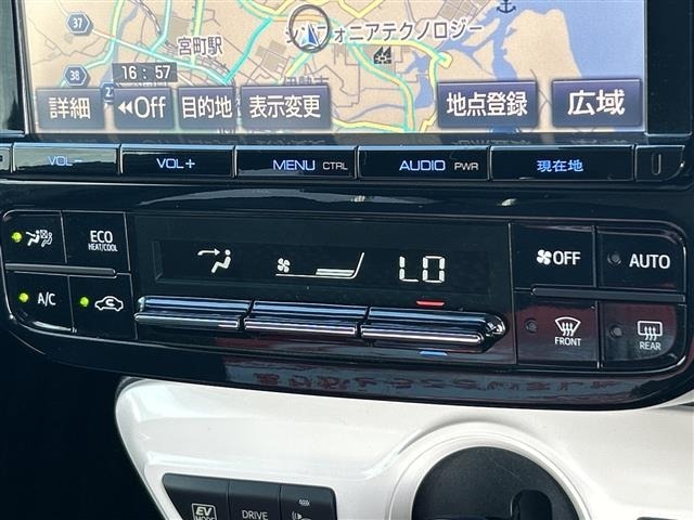 Toyota PRIUS 2016 8272468-7