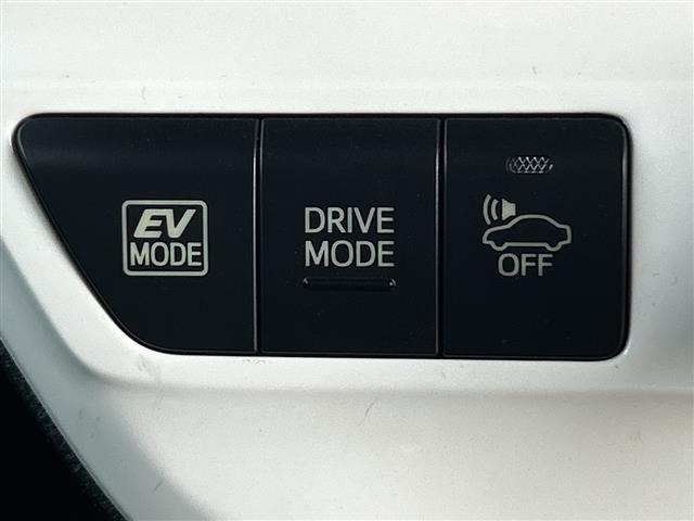 Toyota PRIUS 2016 8272468-9