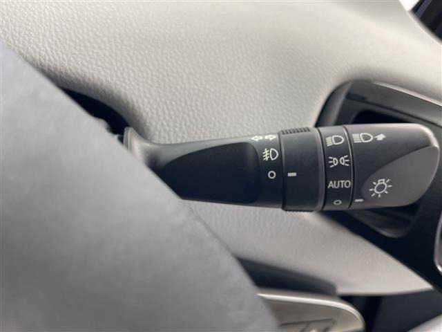 Toyota PRIUS 2016 8272470-5