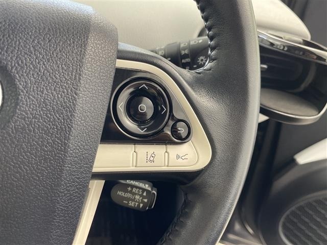 Toyota PRIUS 2016 8272470-9