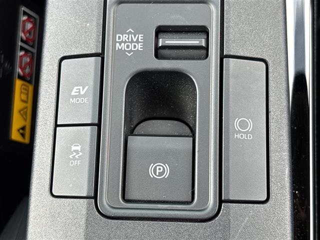 Toyota PRIUS 2023 8272472-20