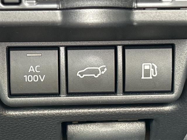 Toyota PRIUS 2023 8272472-8
