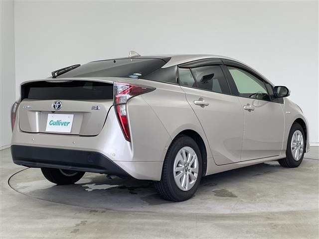 Toyota PRIUS 2018 8272473-22