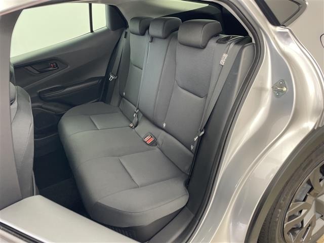 Toyota PRIUS 2023 8272474-11