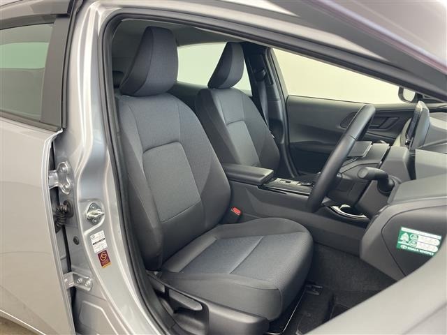 Toyota PRIUS 2023 8272474-3