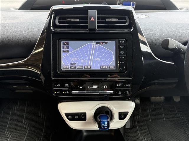 Toyota PRIUS 2016 8272475-12