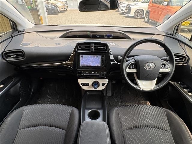 Toyota PRIUS 2016 8272475-14