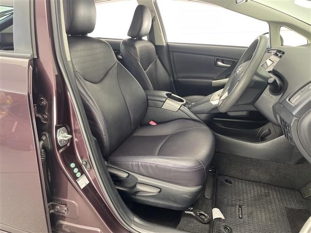 Toyota PRIUS 2013 8272476-2