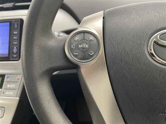 Toyota PRIUS 2013 8272476-7