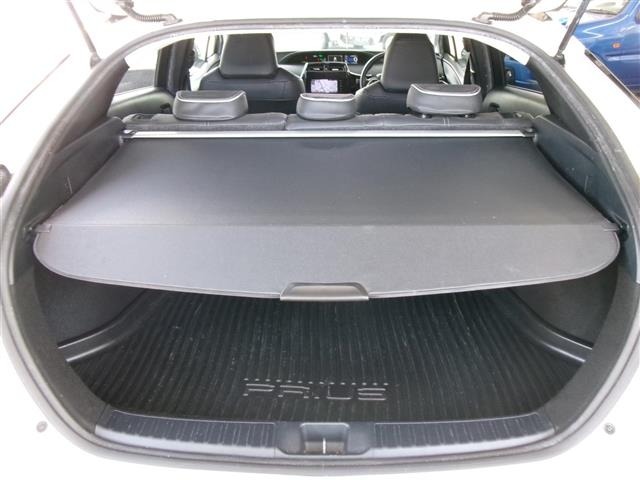 Toyota PRIUS 2016 8272478-6