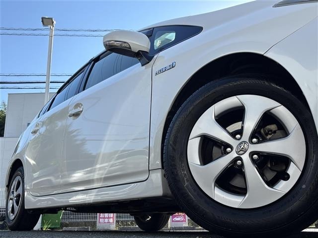 Toyota PRIUS 2012 8272479-1