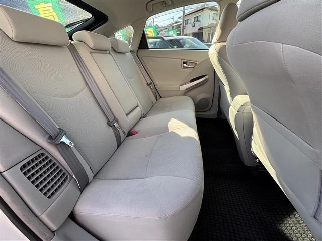 Toyota PRIUS 2012 8272479-12