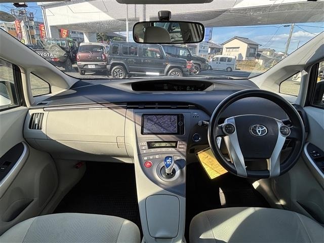 Toyota PRIUS 2012 8272479-15