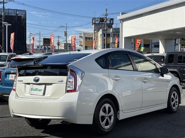 Toyota PRIUS 2012 8272479-17