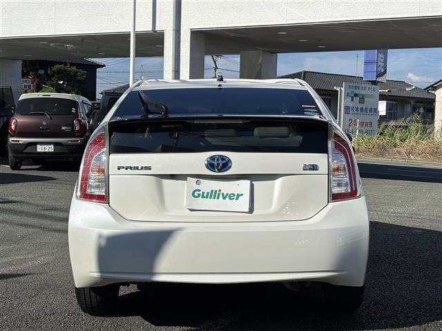 Toyota PRIUS 2012 8272479-19