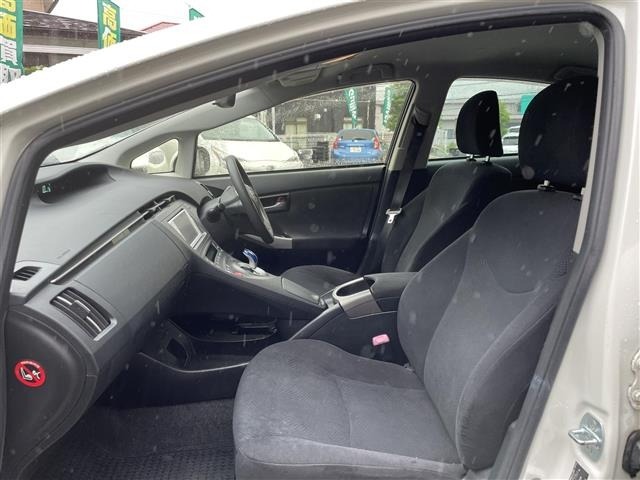 Toyota PRIUS 2012 8272480-11
