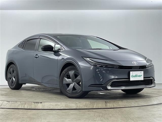 Toyota PRIUS 2023 8272481-0