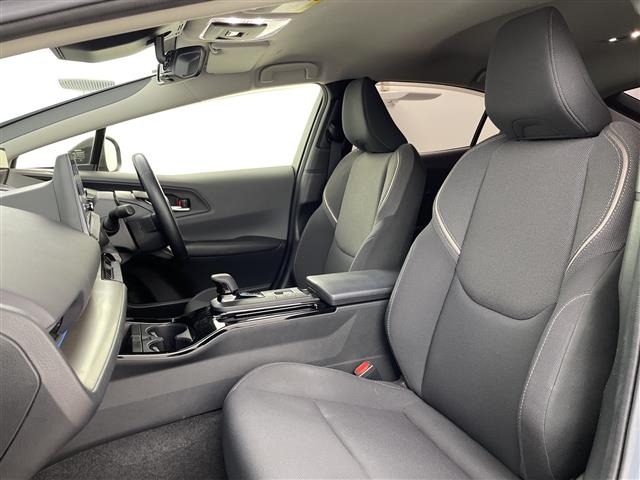 Toyota PRIUS 2023 8272481-9
