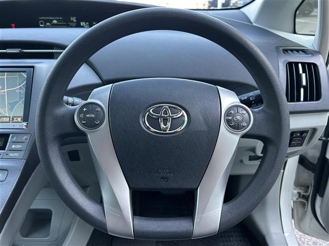 Toyota PRIUS 2012 8272482-3