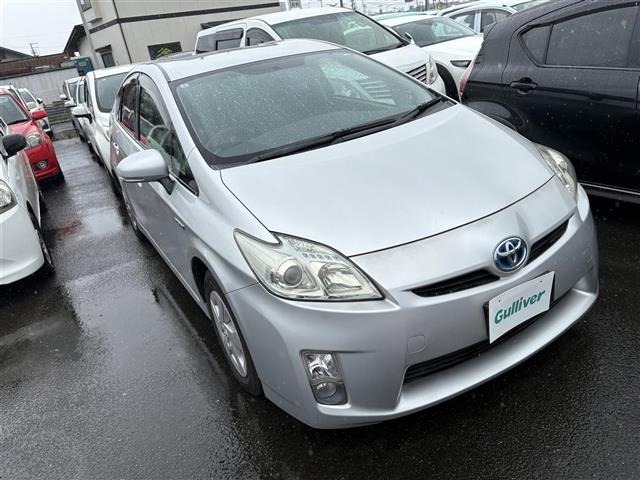 Toyota PRIUS 2011 8272483-0