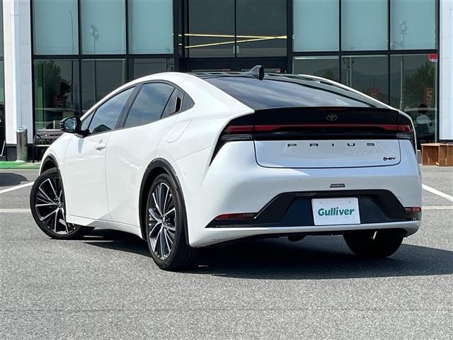 Toyota PRIUS 2023 8272484-13