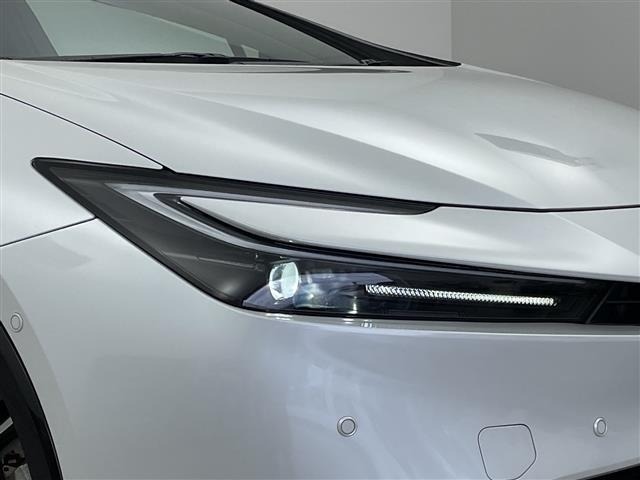 Toyota PRIUS 2023 8272485-11