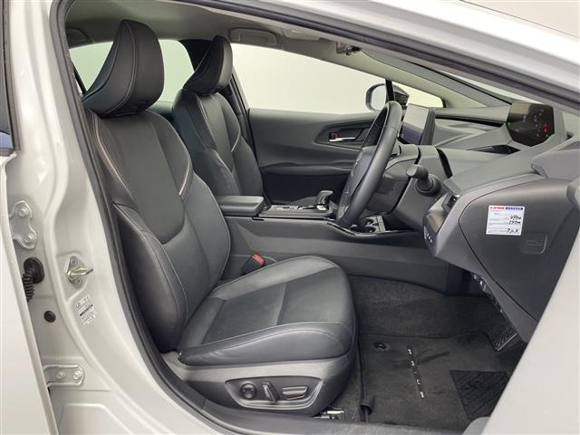 Toyota PRIUS 2023 8272485-5
