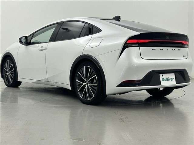 Toyota PRIUS 2023 8272486-14