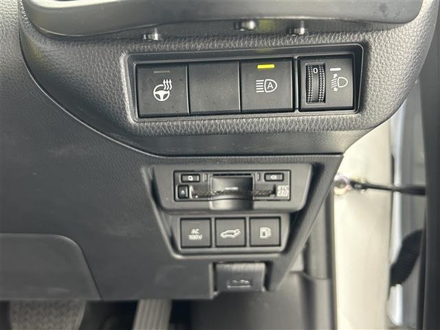 Toyota PRIUS 2023 8272486-5