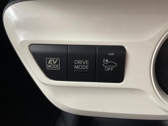 Toyota PRIUS 2016 8272487-1