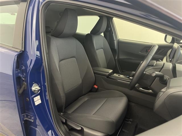 Toyota PRIUS 2023 8272488-3
