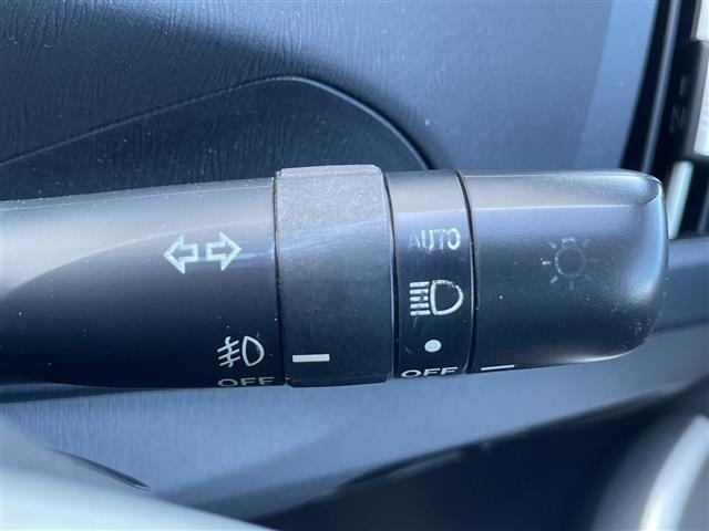 Toyota PRIUS 2010 8272489-5