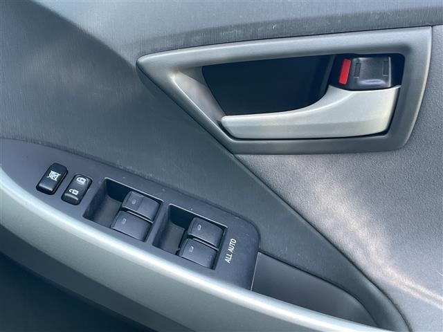 Toyota PRIUS 2010 8272489-9