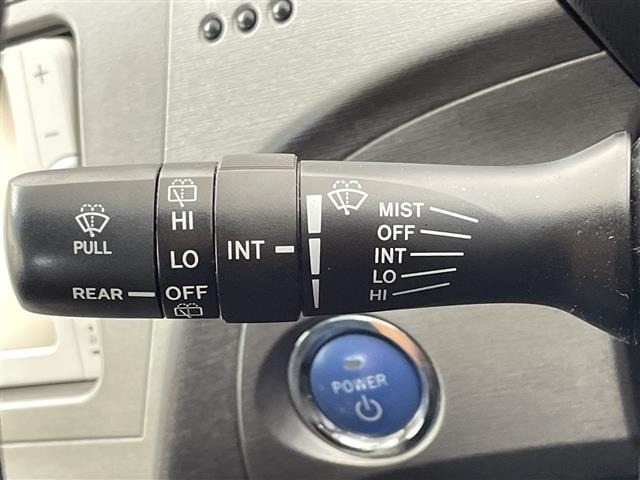 Toyota PRIUS 2014 8272491-10