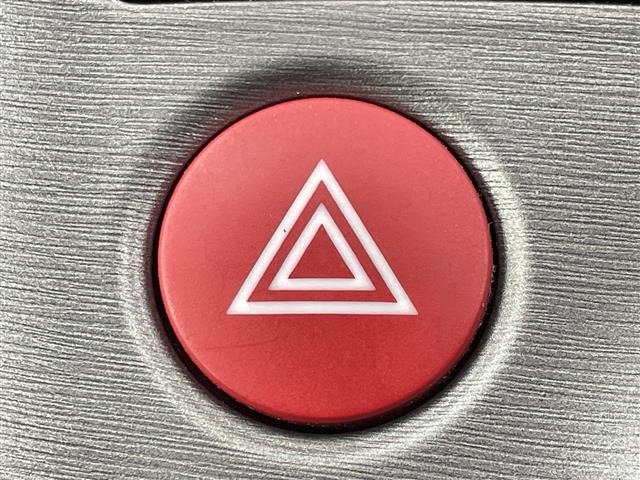 Toyota PRIUS 2014 8272491-2