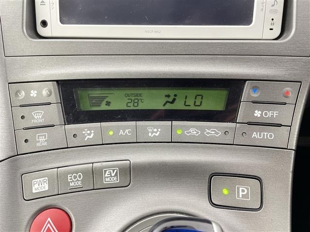 Toyota PRIUS 2014 8272491-22