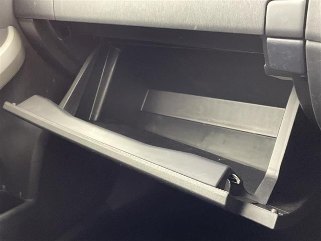 Toyota PRIUS 2014 8272491-6
