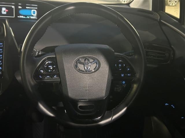 Toyota PRIUS 2021 8272492-19