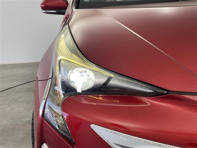 Toyota PRIUS 2017 8272493-10