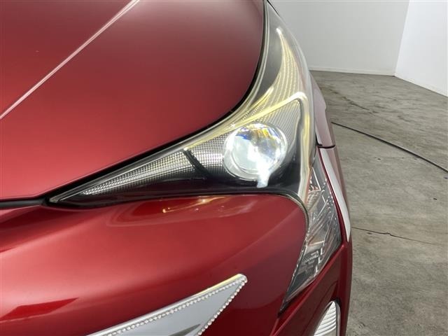 Toyota PRIUS 2017 8272493-11